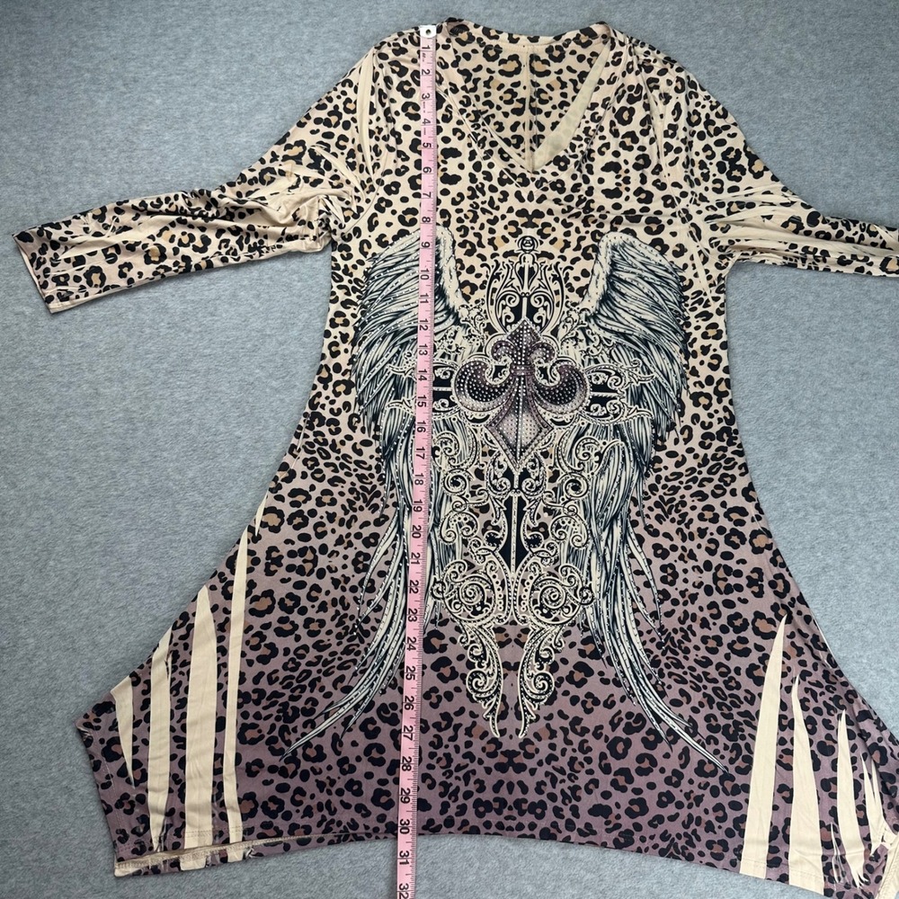 Leopard Print Tunic Top Size M Rhinestone Angel Wing Fleur-de-lis Sharkbite Y2K - Picture 6 of 9